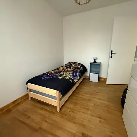Ker Hanv Plomodiern